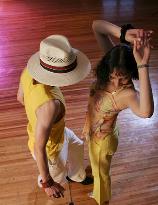 Foto:  Salsa mit Adriana